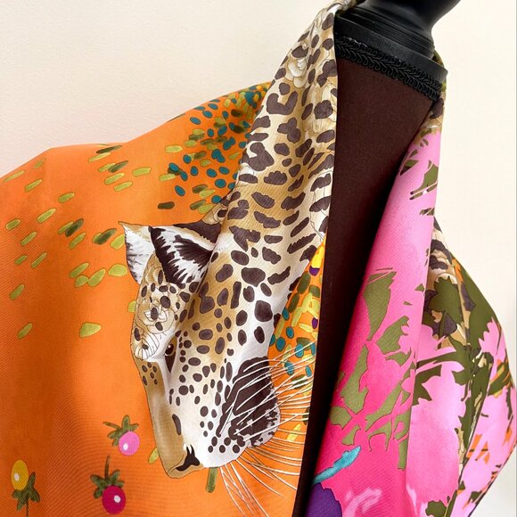 Salvatore Ferragamo Scarf Leopard in Flower Garden Pink Multicolor Scarf - Picture 4 of 16